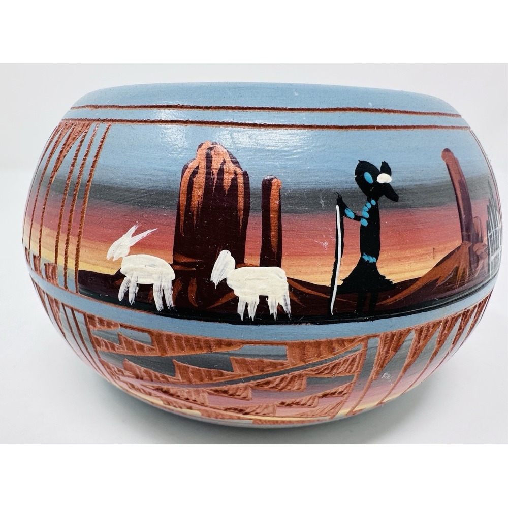 Navajo Pottery Bowl Vase signed MIRINDA Southwest Desert Scene Clay 3.5"